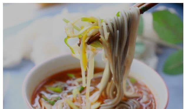 豆制品|血脂高的人不能吃面条?提醒:若想血脂平稳,建议少吃3种素食