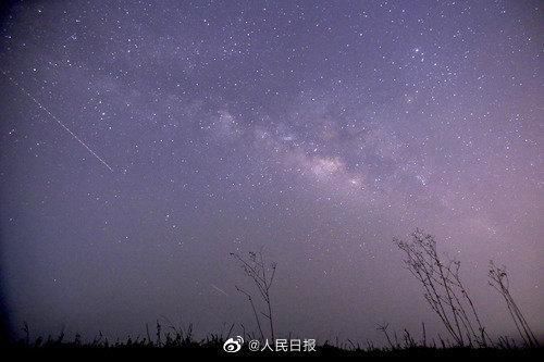 期待！4月22日天琴座流星雨将达到最大值，看火流星划破夜空！