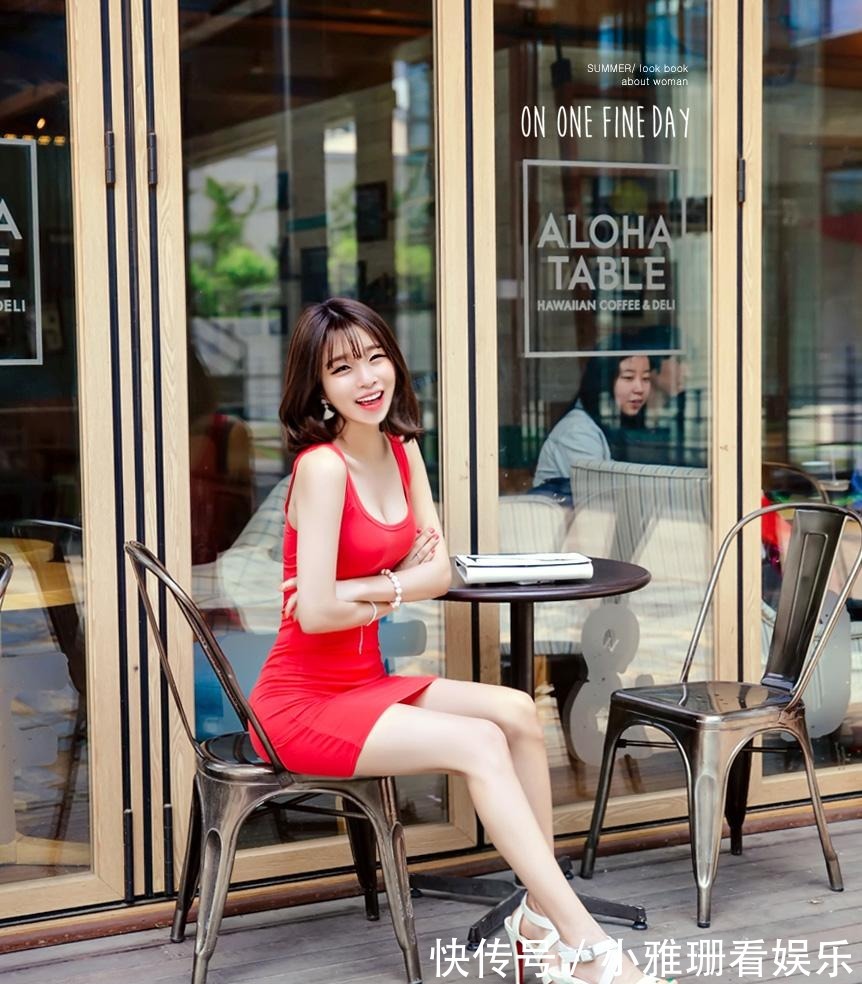帅气感|火红色的衣服就是这么火辣,这样的连衣裙穿出了活泼与帅气感