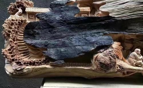 二是雷击|经常有人来农村收雷击枣木,雷击枣木很值钱吗?如何去辨别真假?