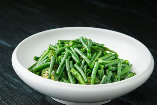 炒豆角|炒豆角,有人焯水有人过油,都不对,大厨教你一招,更易熟不发黑