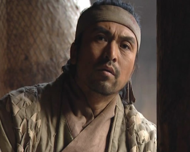 此人只忠于晁盖一人,宋江视他为眼中钉,找个机会把他害死