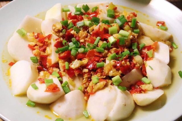 这碱性食材要多吃,10块钱3斤,上锅蒸一蒸,绵软细腻,香辣下饭