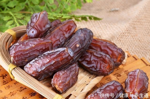 建议中年人入冬后少吃大鱼大肉,多吃这些美食,好吃不贵又营养