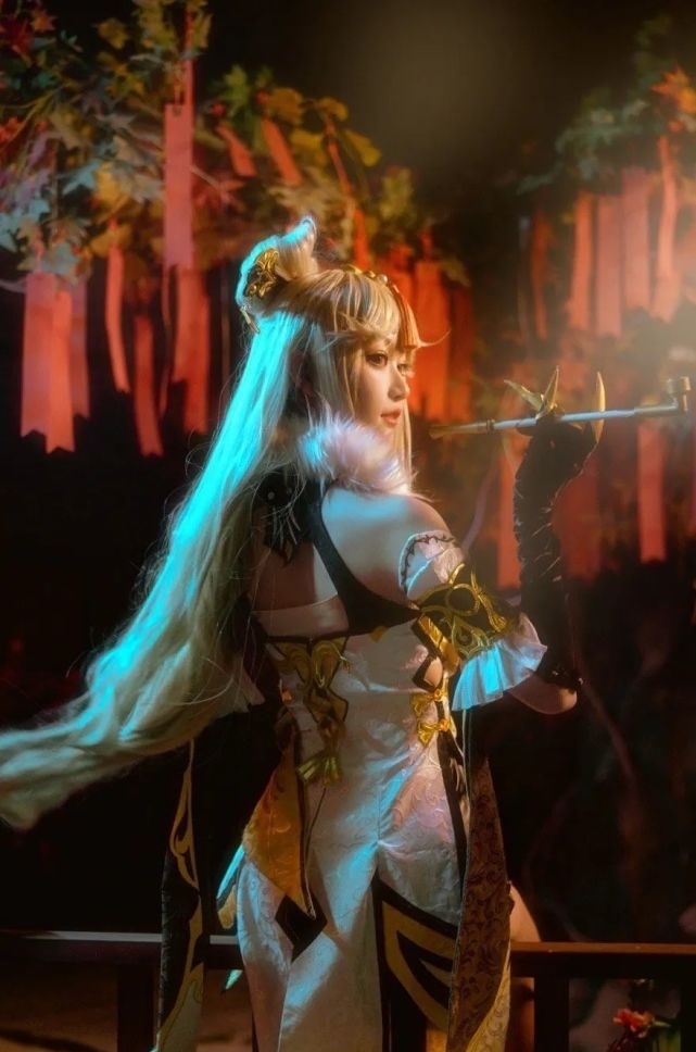 旗袍|cos:原神凝光旗袍长腿cos正片@沧霁桔梗
