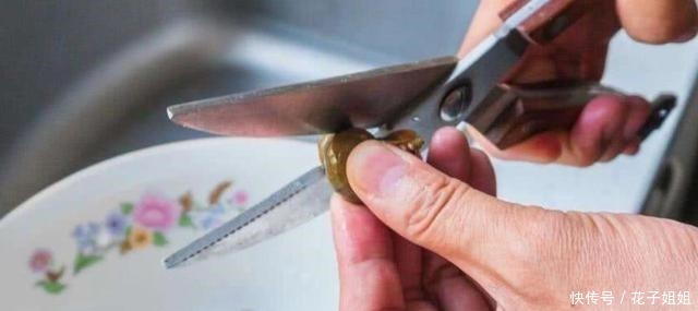 炒菜田螺要掌握这个诀窍,肉质鲜嫩,没有腥味,太好吃了