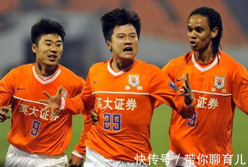 郑智|山东鲁能队史10佳内援，李金羽郑智蒿俊闵邓卓翔神仙打架，谁更牛