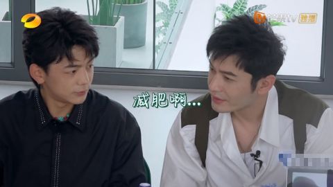 干活|《中餐厅5》宁静被恶剪？干活全程背景板，与黄晓明吵架镜头不对劲