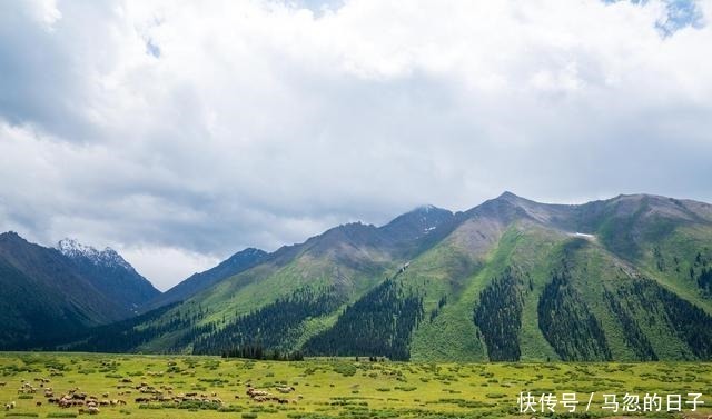 独库公路，就这条，一年只开五个月的公路