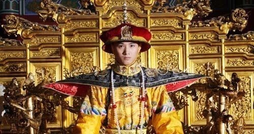 富家小姐&千古绝对!上联:“闲看门中月”,网友:下联太有含义了!