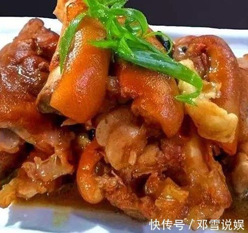 蒜蓉粉丝|美食推荐抓财猪手,凉拌豆干,蒜蓉粉丝蒸扇贝,土豆炖排骨