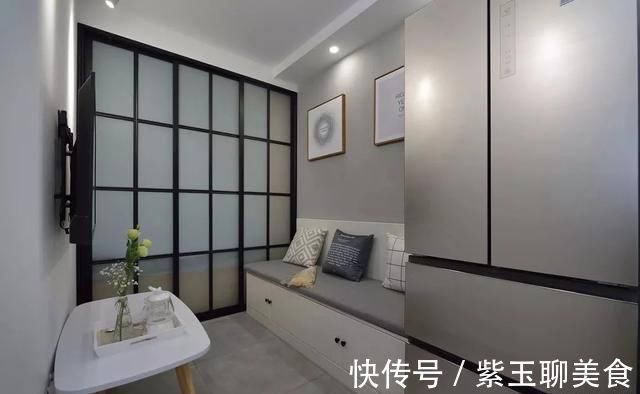 爷爷奶奶|神乎其技!36㎡学区房,硬是做出了3室2厅!住了一家5口还不挤?