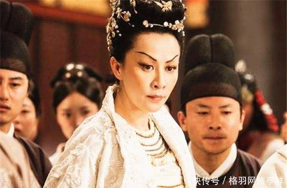 还给|武则天死前为啥把皇位还给李家?不是她傻,而是她发现了1个秘密