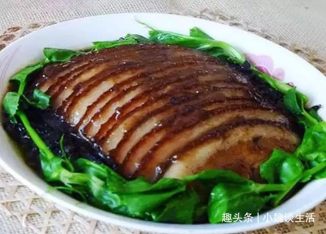 梅菜扣肉的16种做法，肉烂菜香汁亮，入口即化肥而不腻