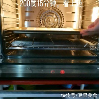 妈妈最拿手的烤牛奶和牛奶小方，被我偷学到了