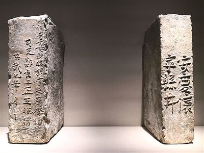 手中|当溥仪手中的苹果掉落 紫禁城成了故宫