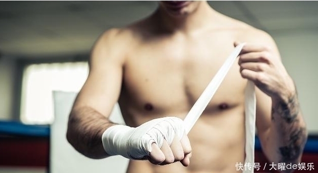 枸杞|黄芪和它很“投缘”,男女坚持泡水喝,养肝护肾,血栓悄悄溜走