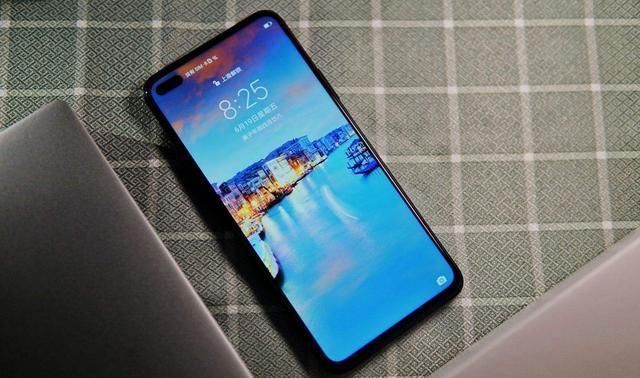 起步价格|想买华为5G手机要注意,这3款手机诚意严重不足,一定要小心