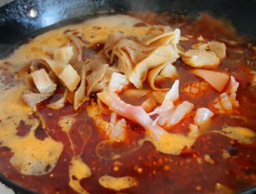  出汗|一到冬天，全家最馋吃的菜，10分钟做一锅，有汤有菜边吃边出汗