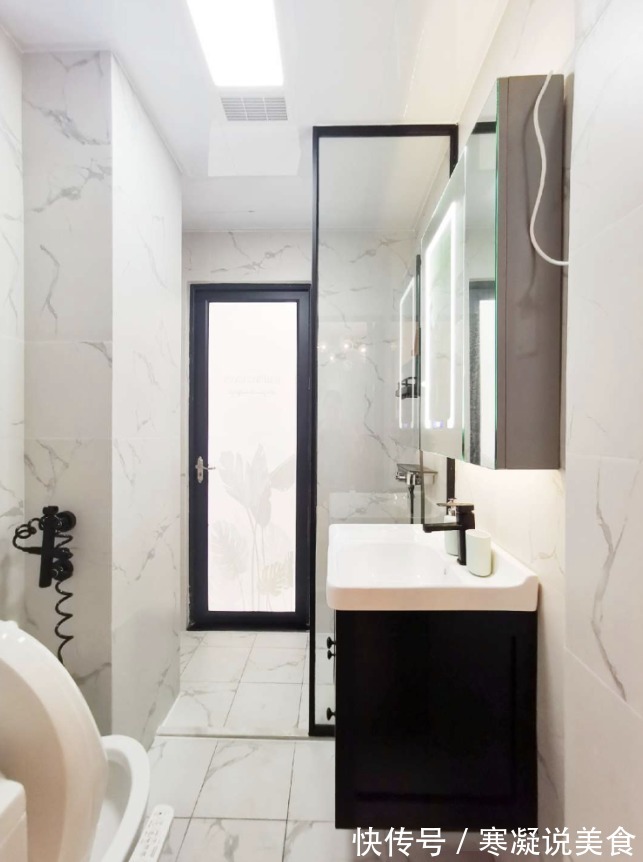 采光|卧室采光差怎么办学她家空间置换,居住舒适度大大提升