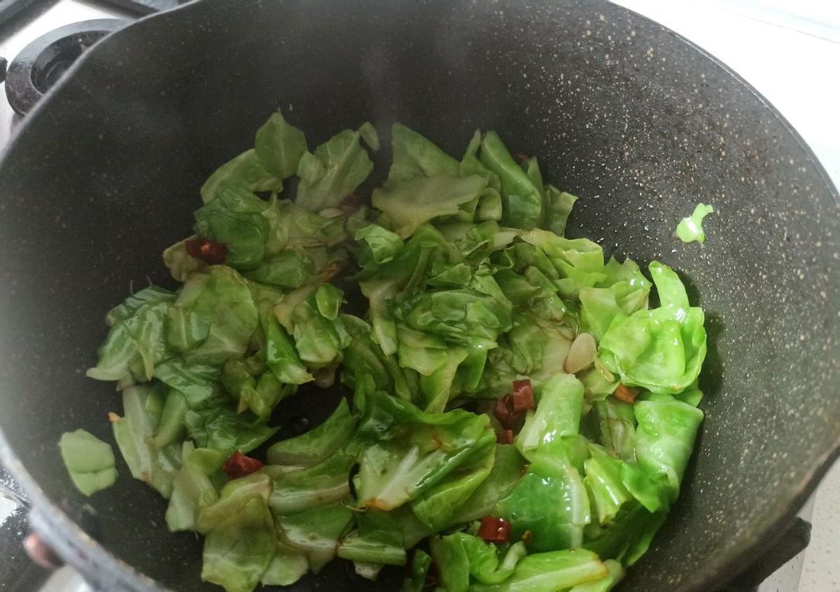 晚餐|减肥不用饿肚子,晚餐就吃这道菜,几天甩掉大肚腩,找回小蛮腰