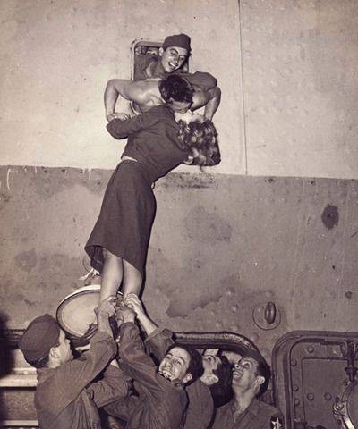 ps|29张没有ps的历史照片,看完第1张就泪奔了………