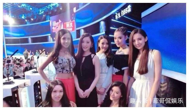 男嘉賓上臺相親,直言不是來找對象的,是來揭露女嘉賓丑惡的行徑