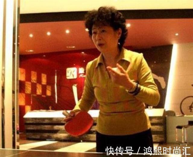 乒乓球|60年代世界冠军,晚年为不麻烦儿女进养老院,却在春节孤独离世
