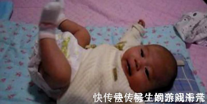 四肢|不要小看婴儿蹬腿的动作,这是孩子在传递信息,父母要及时掌握