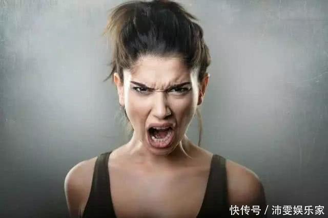 皱纹|女性开始衰老，有3处变长，1处变圆，若一个不占，说明还年轻