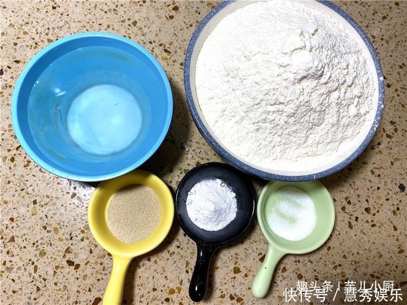 油条怎么炸,才又大又蓬松?最好配方和秘诀在此,酥香蓬松吃不够