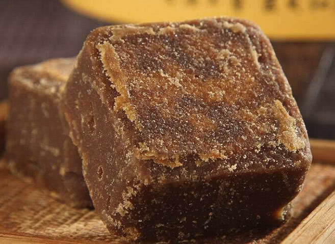 不想|女生喜欢随身携带的4种零食,不想给你看见,网友懂了