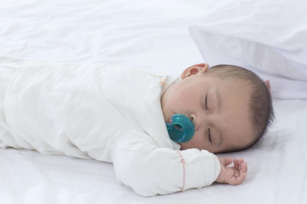 孩子头顶|为什么有的孩子头上有“2个旋”？代表什么意思，看完涨知识了