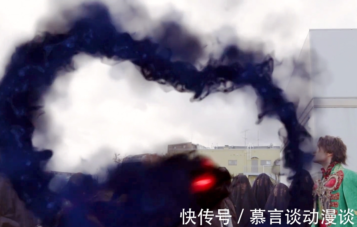 假面骑士|假面骑士利维斯火山暴龙模仿圣刃,门田获得新外挂,狩崎秘密揭开