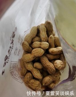 营养物质|花生吃多了,不仅伤胆还升高血脂,是真的吗?听医生解释后明白了