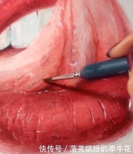 口水&為什么說美術(shù)生都是細(xì)節(jié)狂魔,畫舌頭都是一般操作,見過畫口水嗎