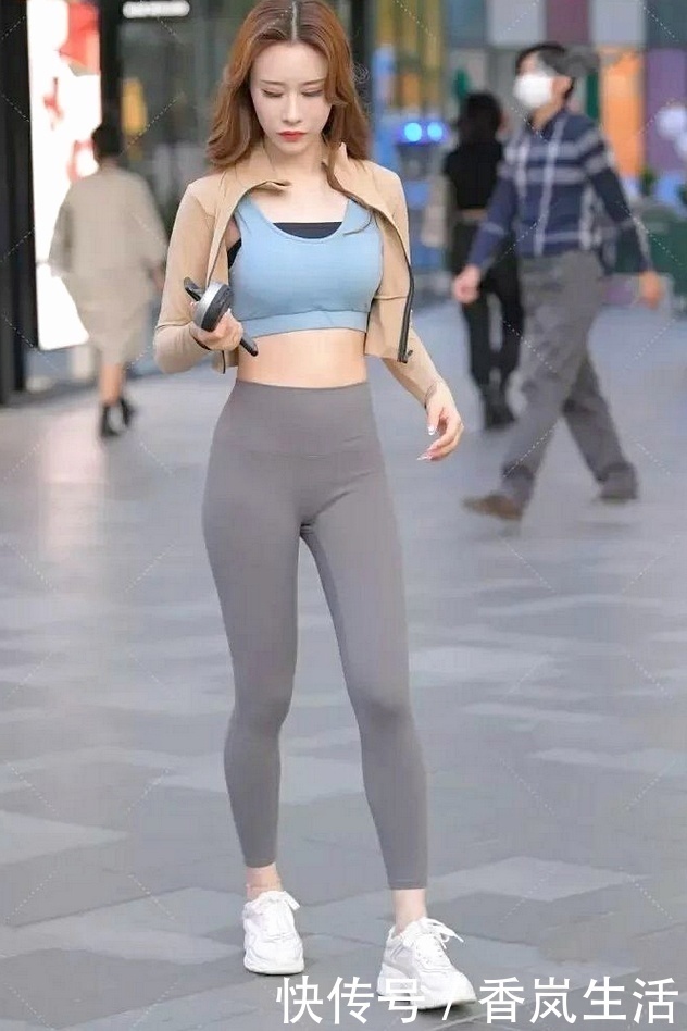 声色|运动型的小姐姐,简单实用又得体知性,让你美得不动声色