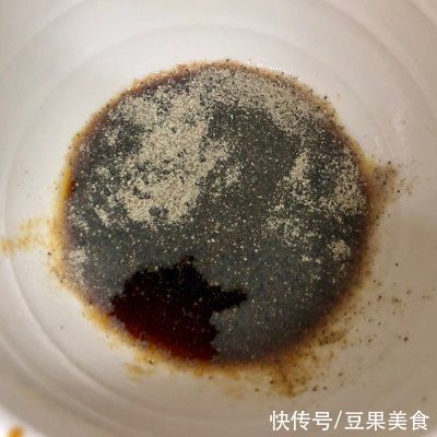 滋味|#不容错过的鲜美滋味#快速出菜轻食拌牛肉附上开放式调味建议