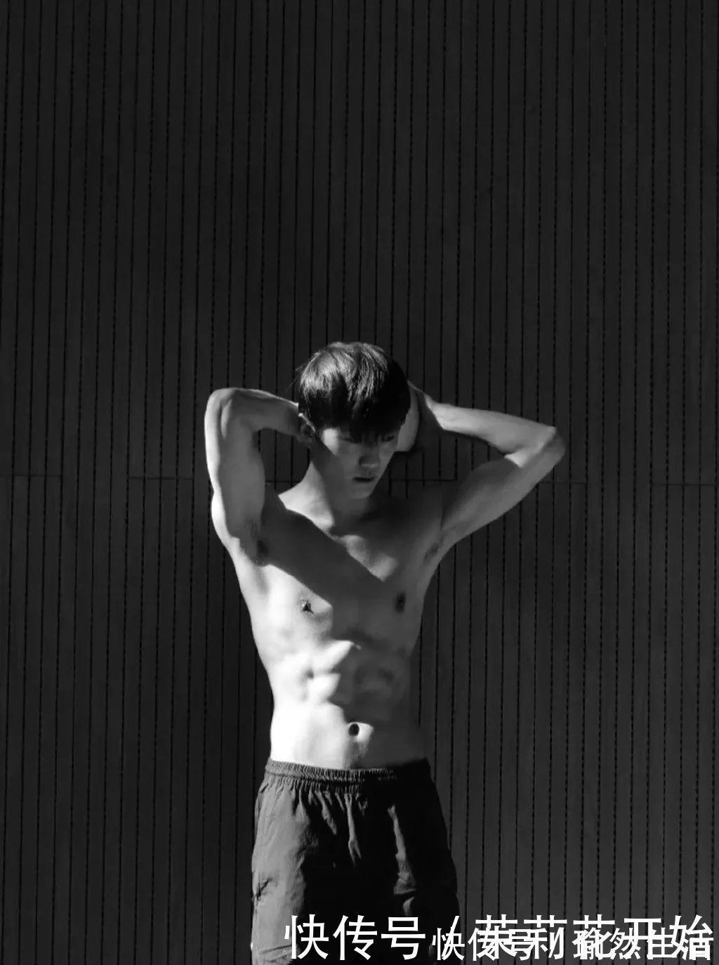 大长腿|190cm大长腿体育生,8块腹肌公狗腰,薄肌小奶狗满满少年感