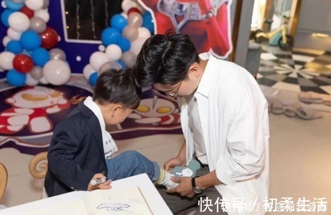 护士|小姑娘发烧不断,医生让检查微量元素,护士朋友这是骗钱的