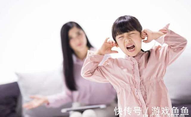 孩子|孩子遭受到“校园欺凌”时,父母的反应很关键,3句话别对娃说