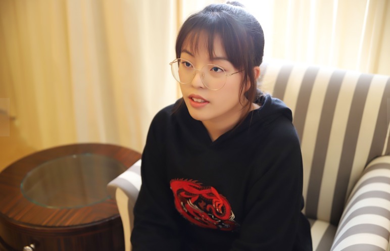 她是好声音冠军,本以为会走红!没想到赛后却沦为路人