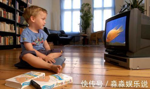 一星半点|3岁左右的孩子“看电视”和“不看电视”,差距真不是一星半点