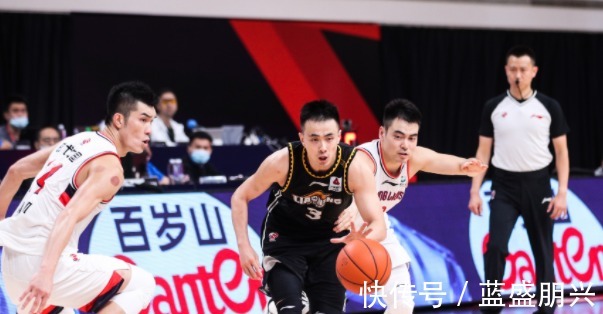 助攻榜|第一階段助攻榜TOP20黎伊揚(yáng)力壓郭艾倫，一國家隊(duì)后衛(wèi)竟未入圍！