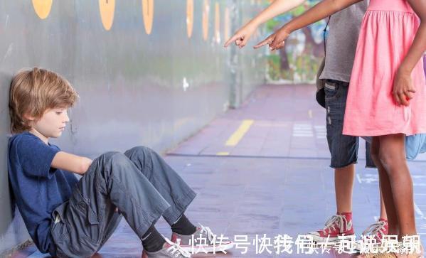 芳芳|“年收入15万儿子托费10万”,有钱人的圈子玩不起,也别硬挤