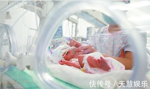 济南第二医院|32岁孕妇舍命生五胞胎，最小的仅鸡蛋一般大，令人揪心的纪录片！