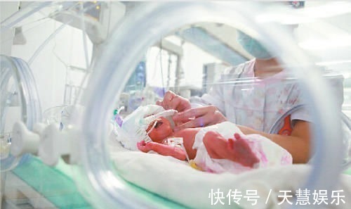 济南第二医院|32岁孕妇舍命生五胞胎,最小的仅鸡蛋一般大,令人揪心的纪录片!