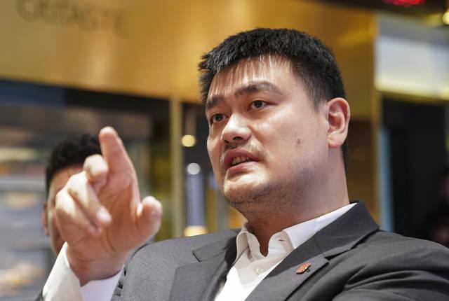 姚明|易建联宣布寒心决定,姚明不再退让,中国男篮一哥生涯迎拐点
