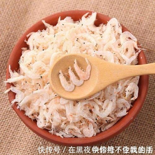补钙|吃虾皮能补钙?医生:真正补钙的是4种食物,很多人并不爱吃