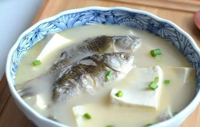 香料|无论炖什么鱼,万万不能放这两种香料,搞错了鱼又腥又难吃!